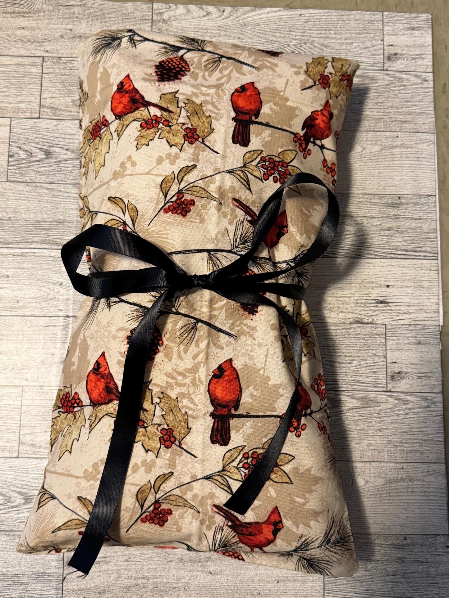 Large Microwavable Corn Heating Pad (~10x15) Winter cardinals