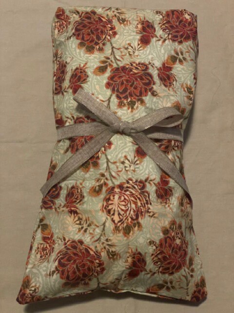 Large Microwavable Corn Heating Pad (~10x15) Fall leaves
